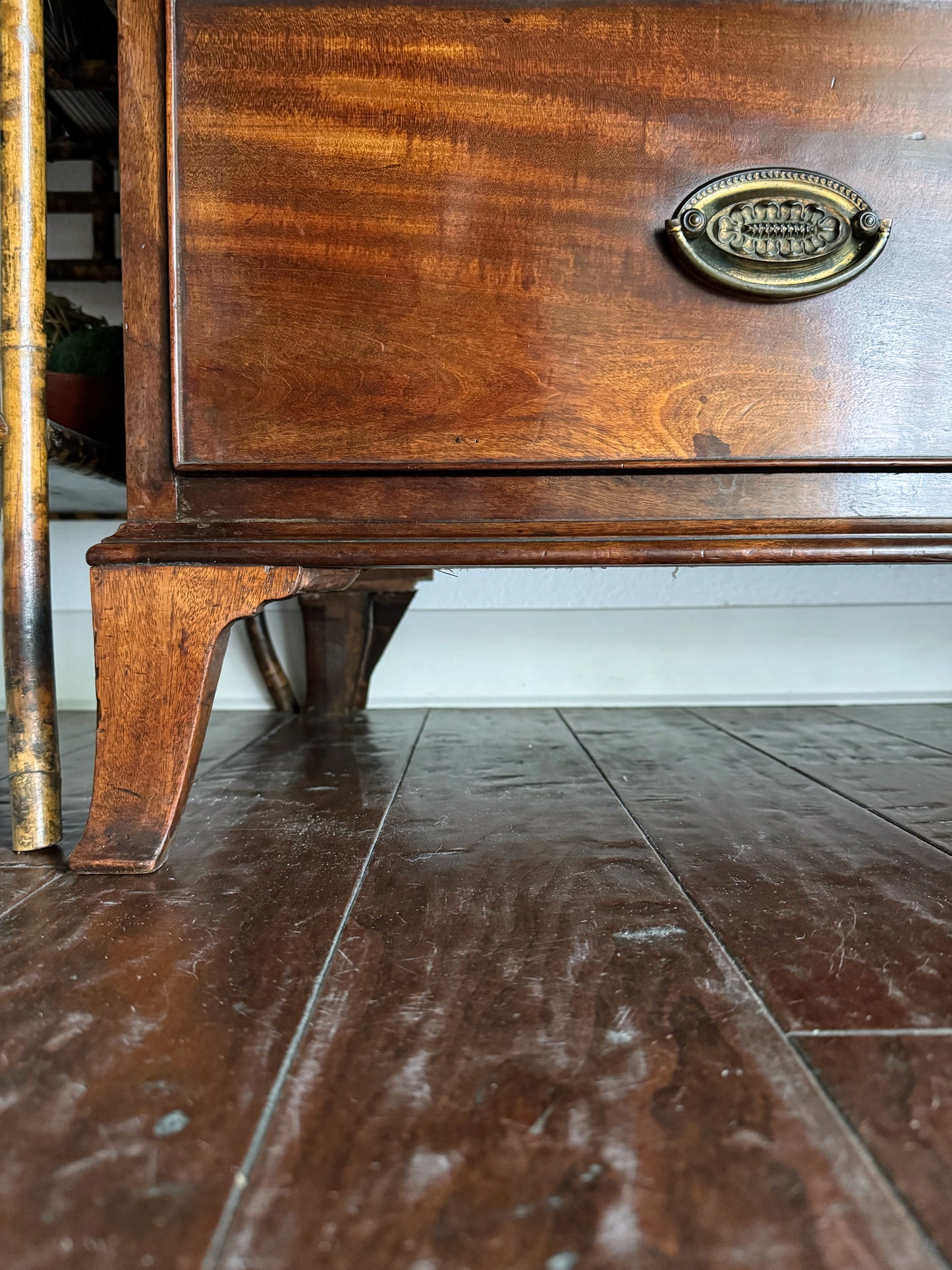 Georgian Oval Plate Swept Foot Bracket Chest