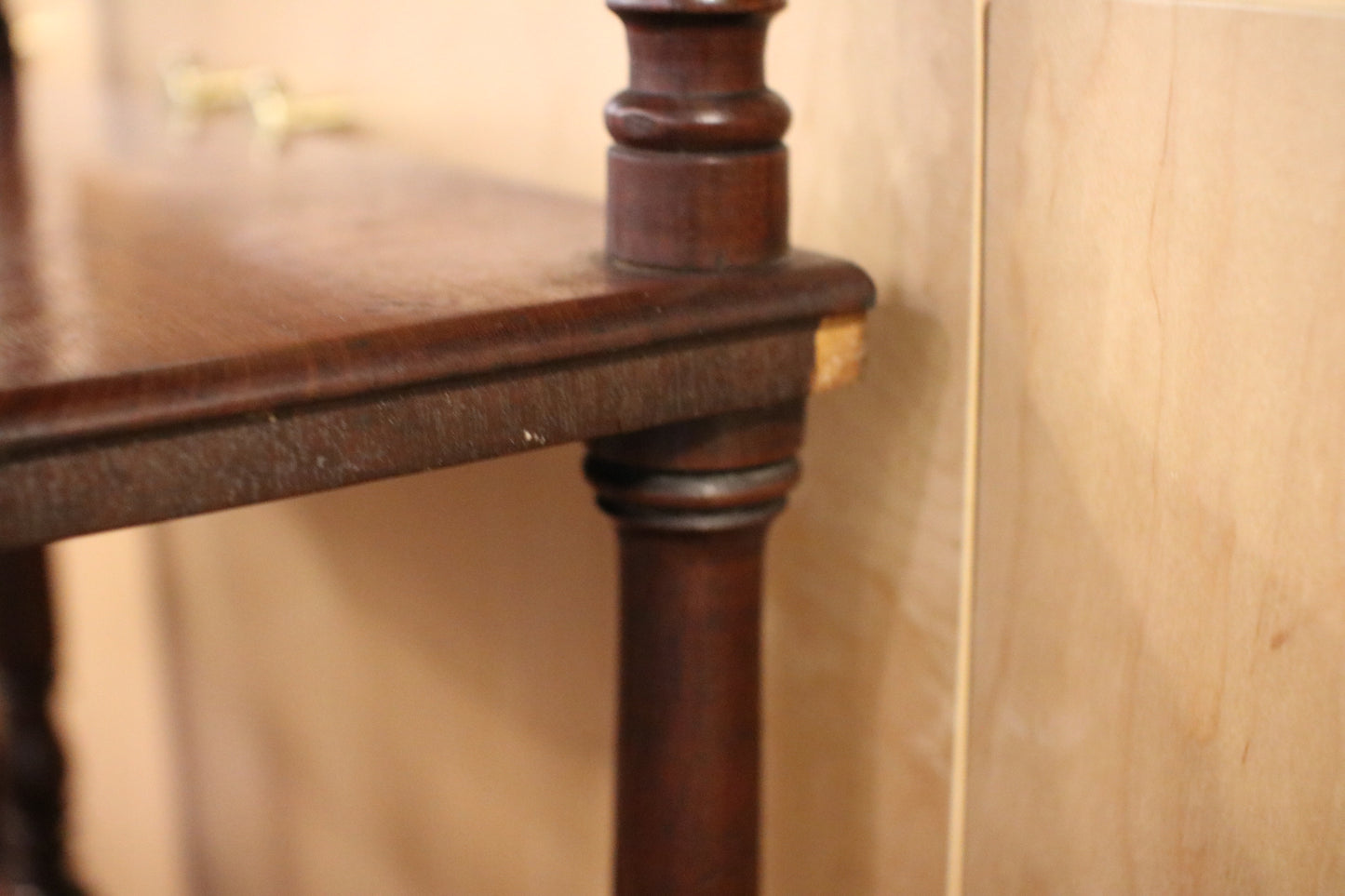 English Etagere