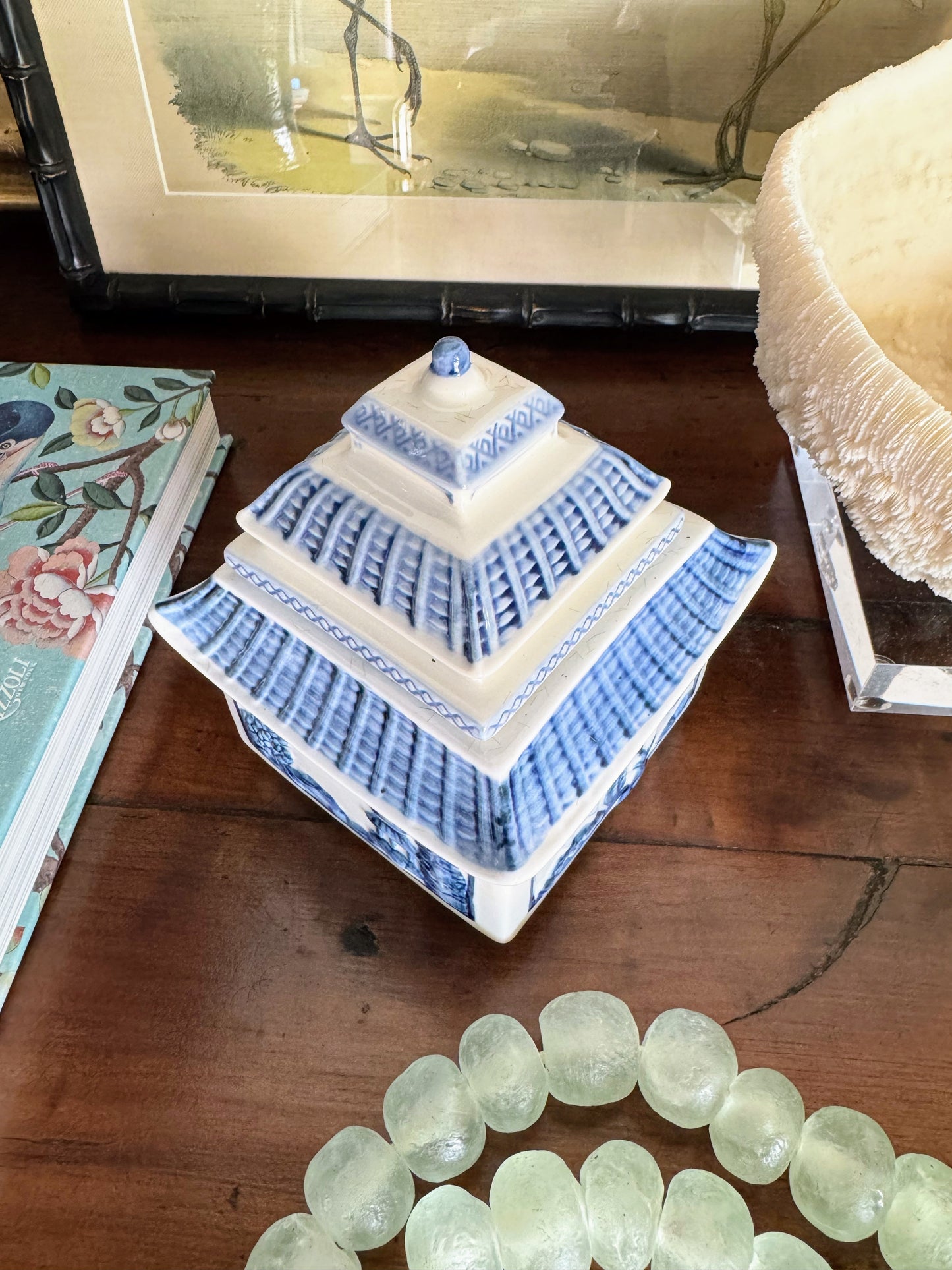 Pagoda Candle