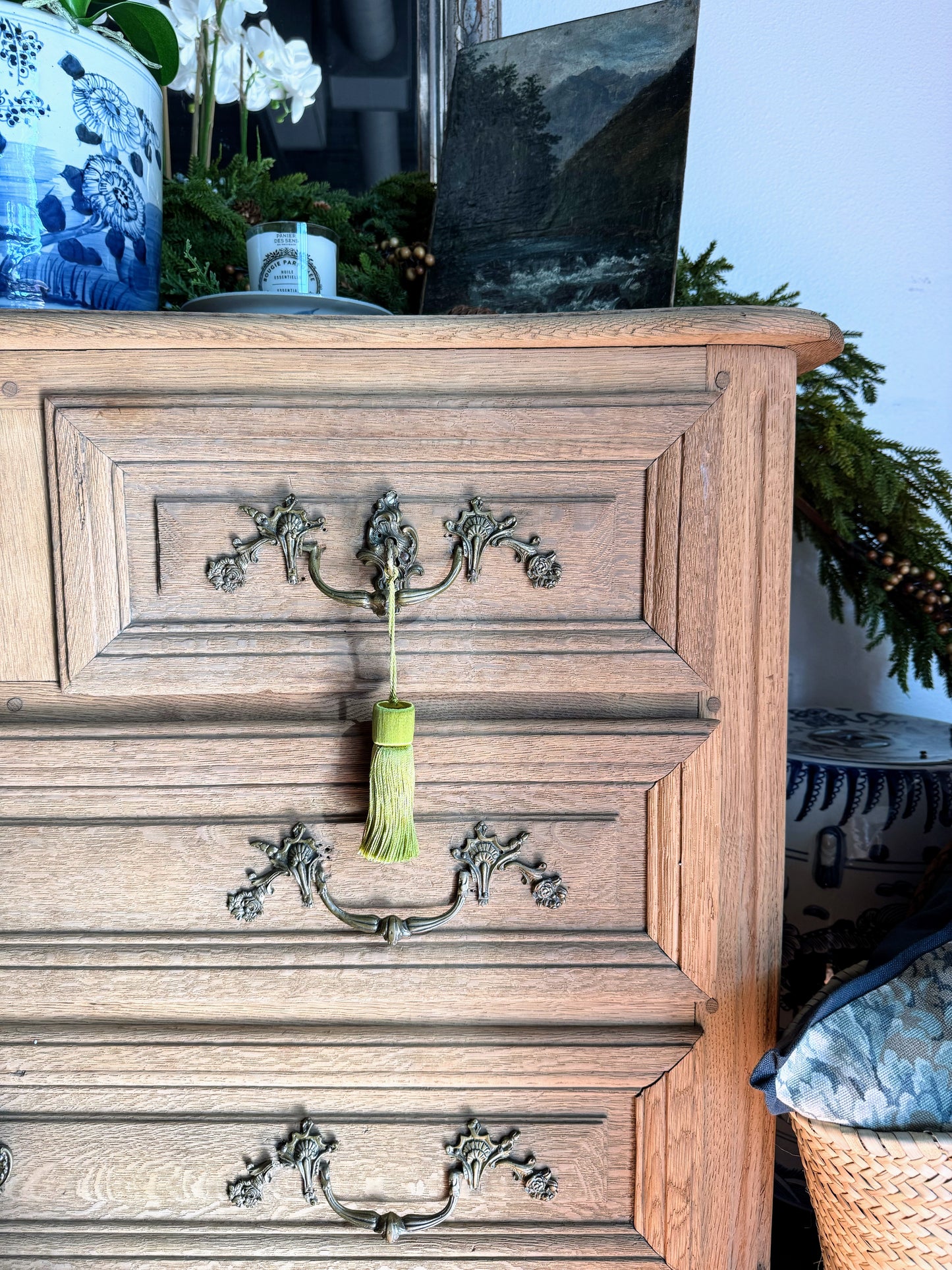 Tassel: Lyon in Chartreuse
