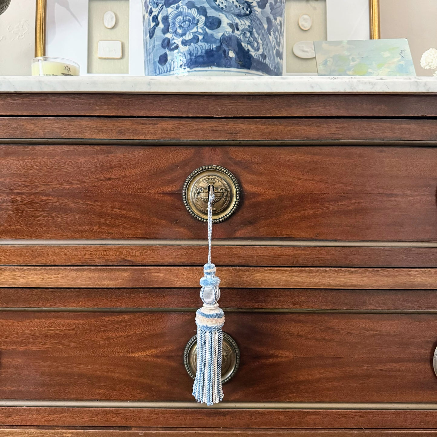 Versailles Tassel in Bleu