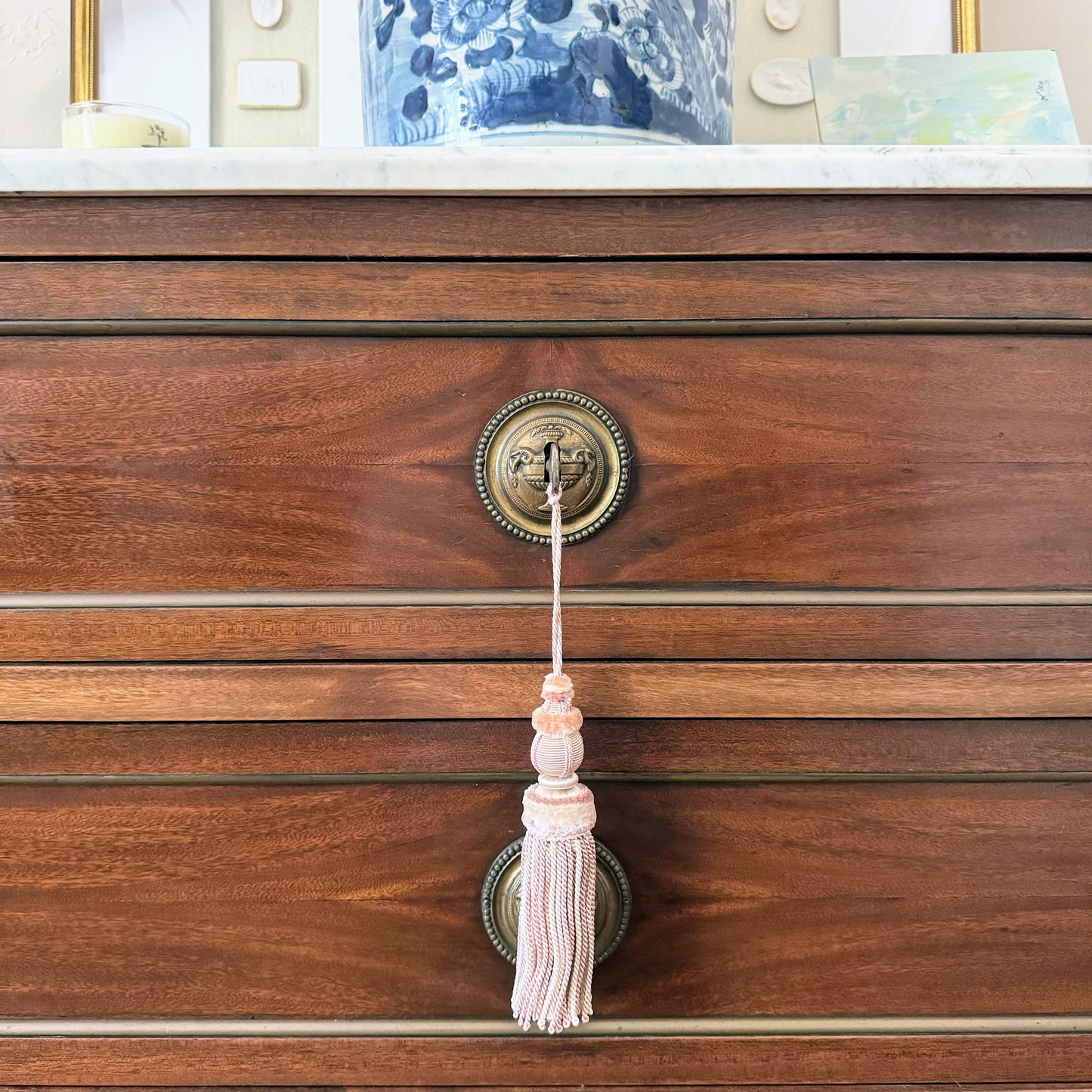 Versailles Tassel in Rose