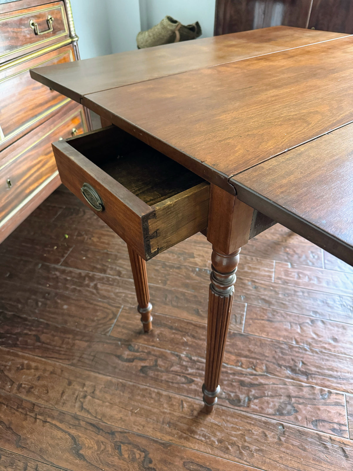 Antique American Drop Leaf Table