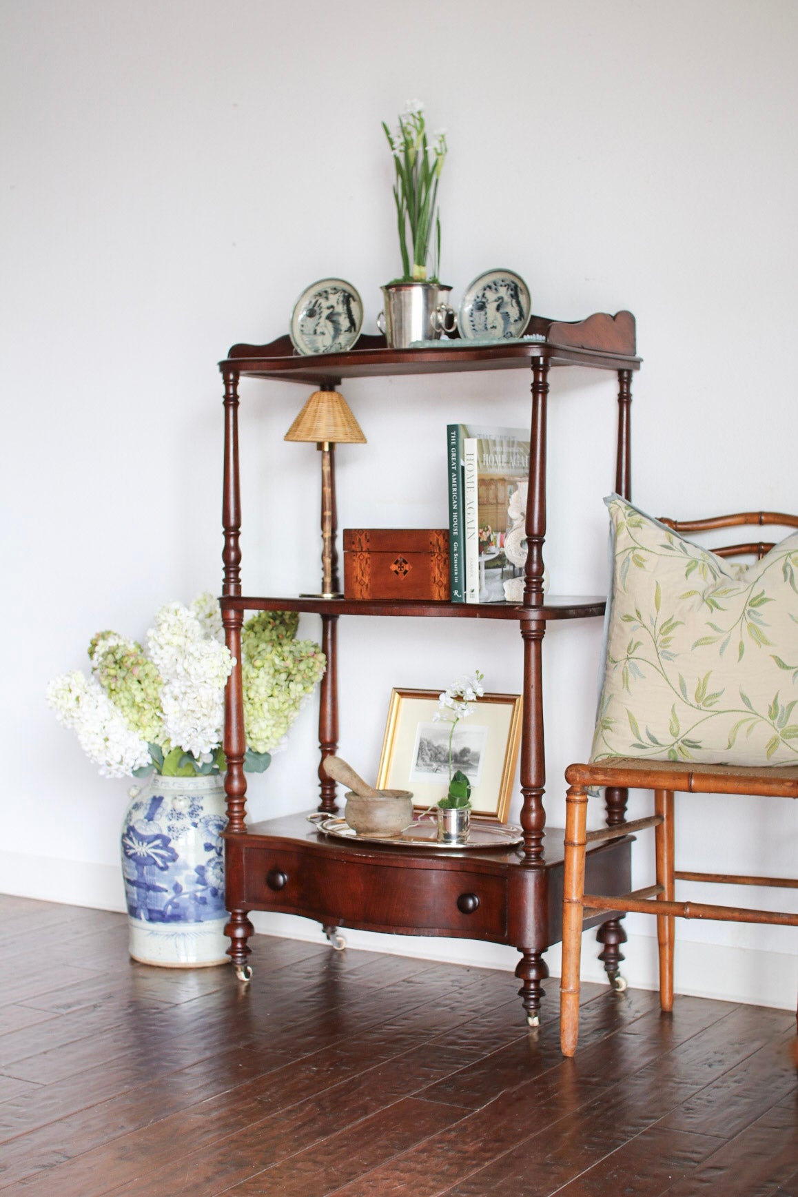 English Etagere