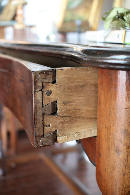 Piedmontese Writing Desk: 16th Century, Torino