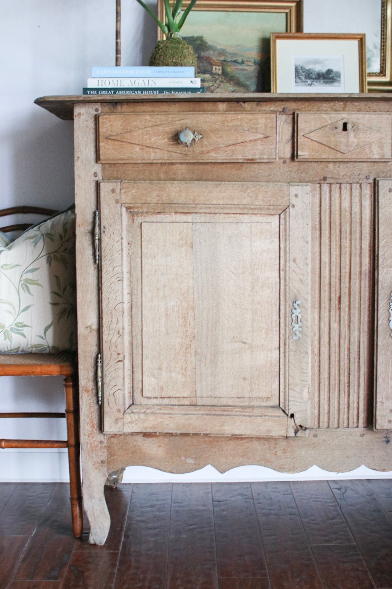 Bleached Belgian Buffet