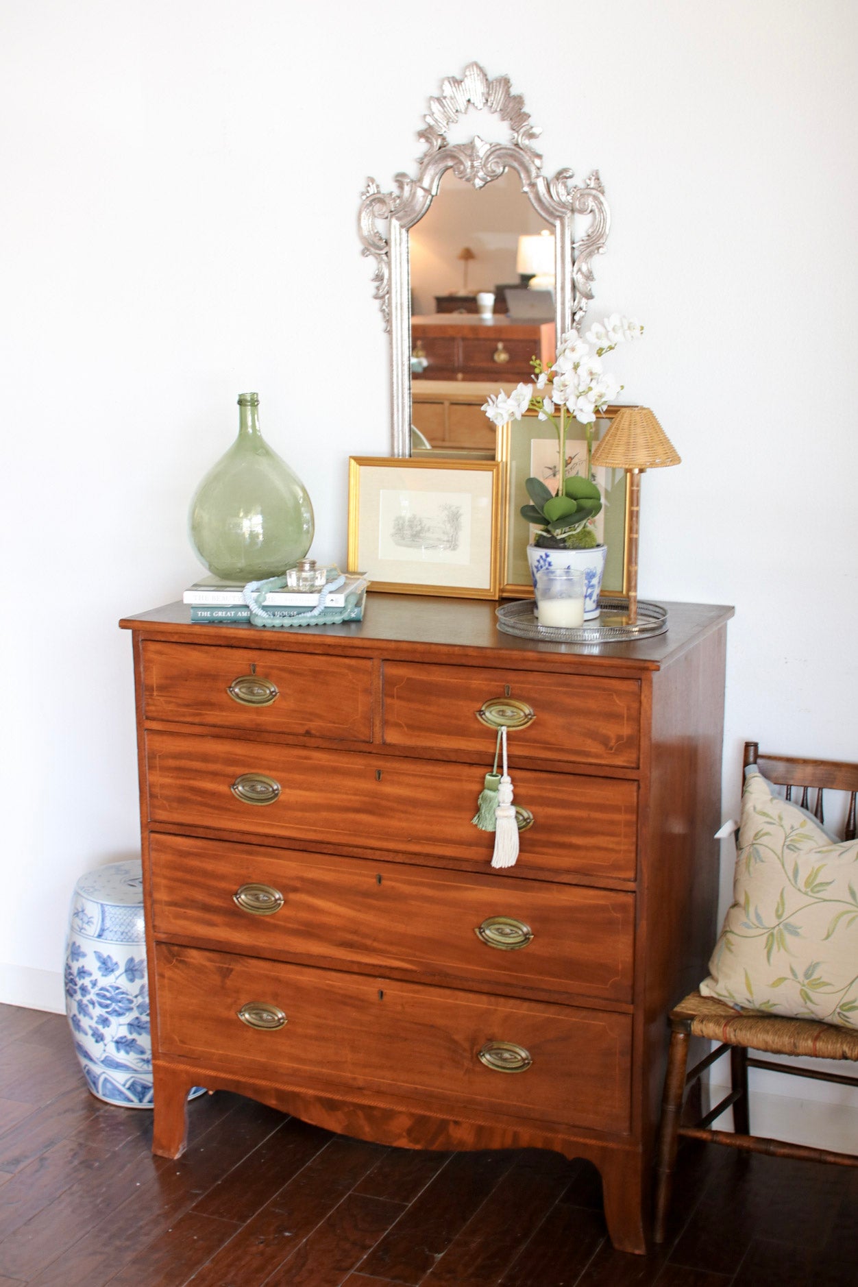 Georgian Chest with String Inlay