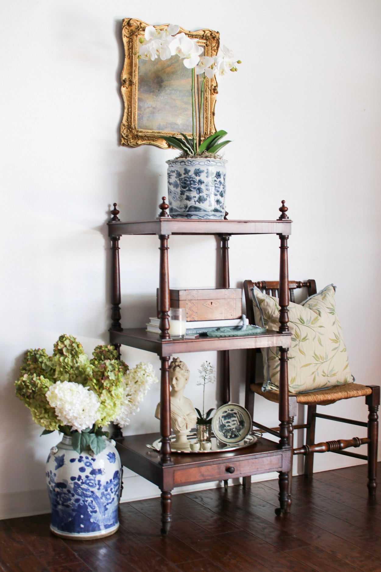 English Etagere