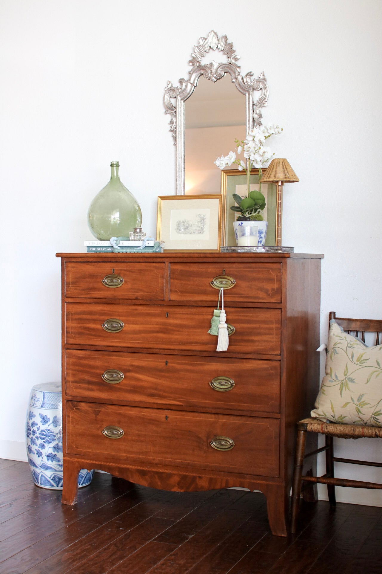Georgian Chest with String Inlay