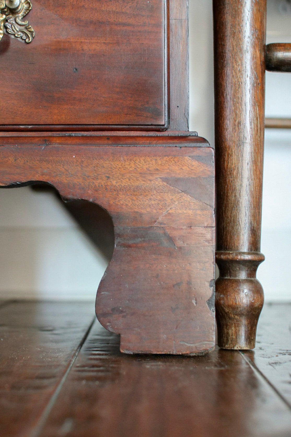 English Mahogany George III Chest