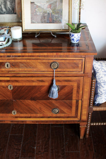 Italian Commode