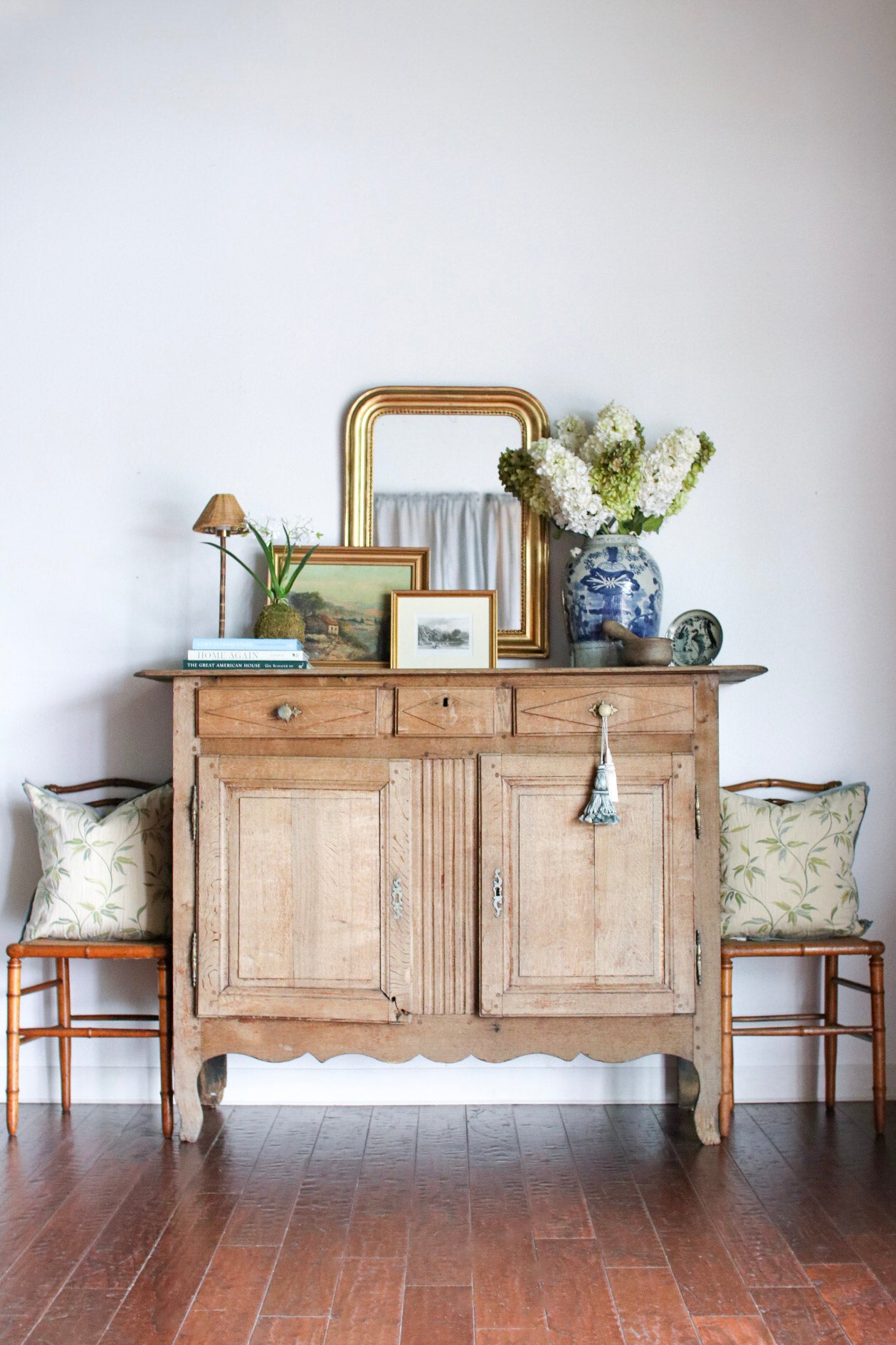 Bleached Belgian Buffet