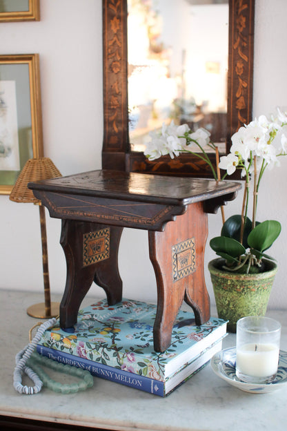 Butterfly Stool