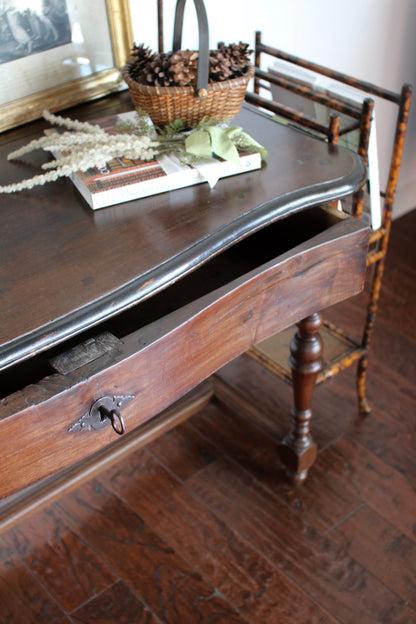 Piedmontese Writing Desk: 16th Century, Torino