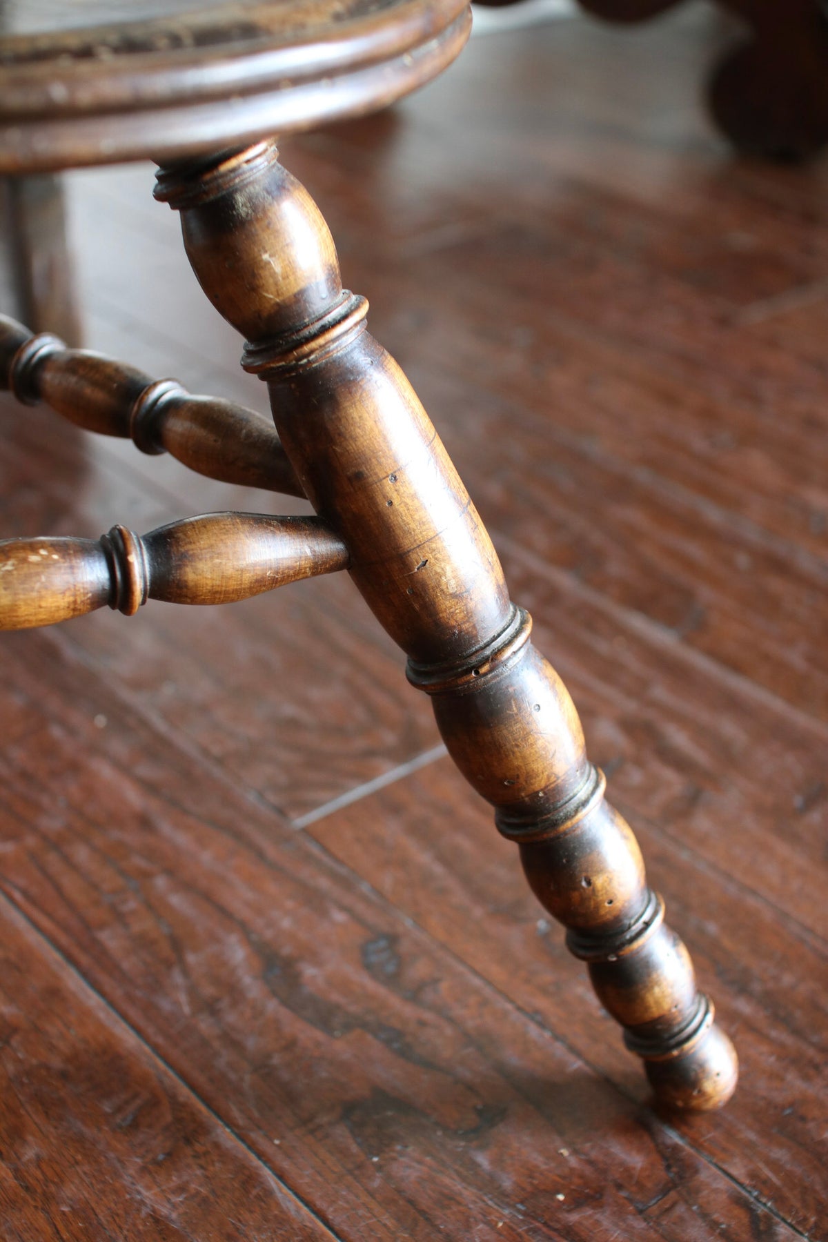 Italian Bobbin Stool