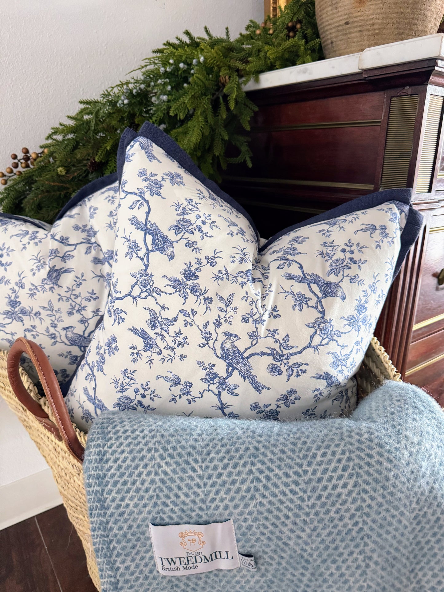 Custom Pillow: 18x18 Made in the UK Toile Birds