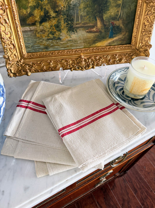 French Torchon Hand Towel (With Hand Embroidery)