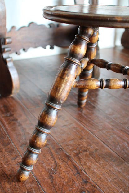Italian Bobbin Stool