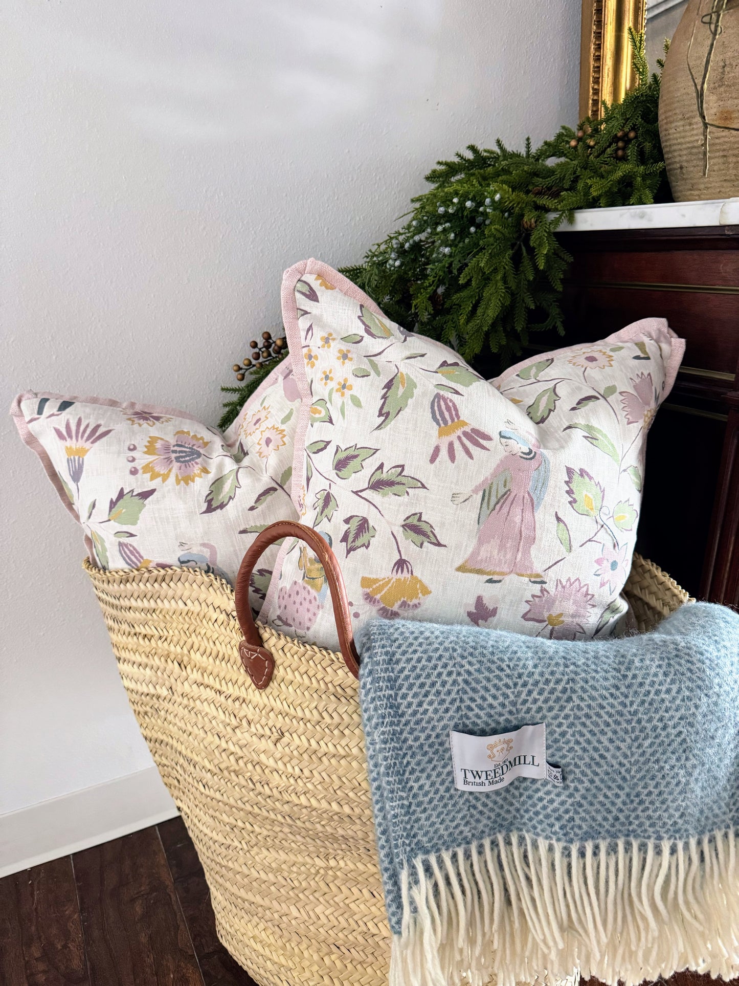 Custom Pillow: 18x18 Pink Chinoiserie