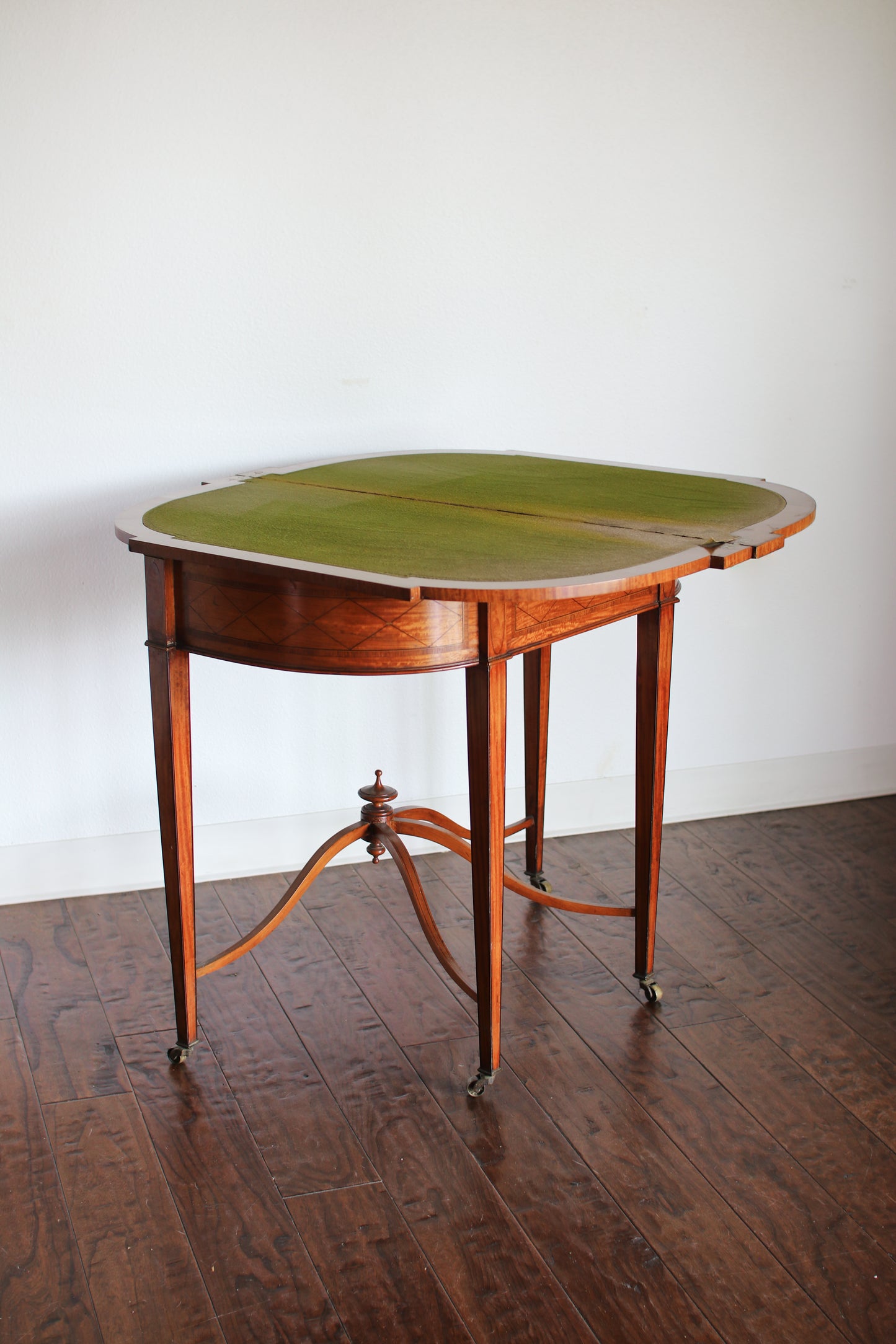 Antique English Flip Top Card Table