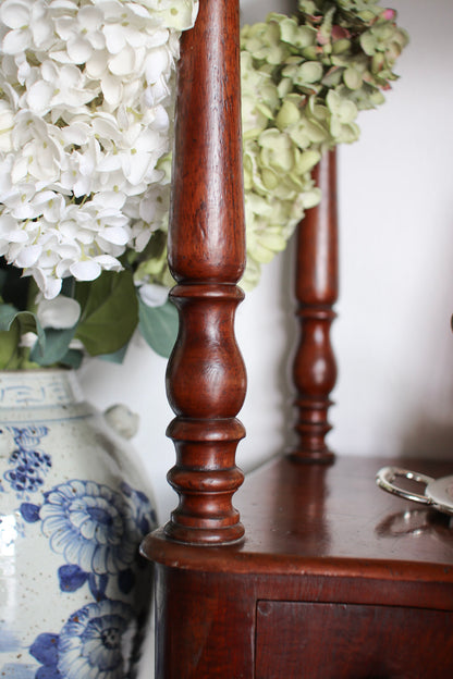 English Etagere