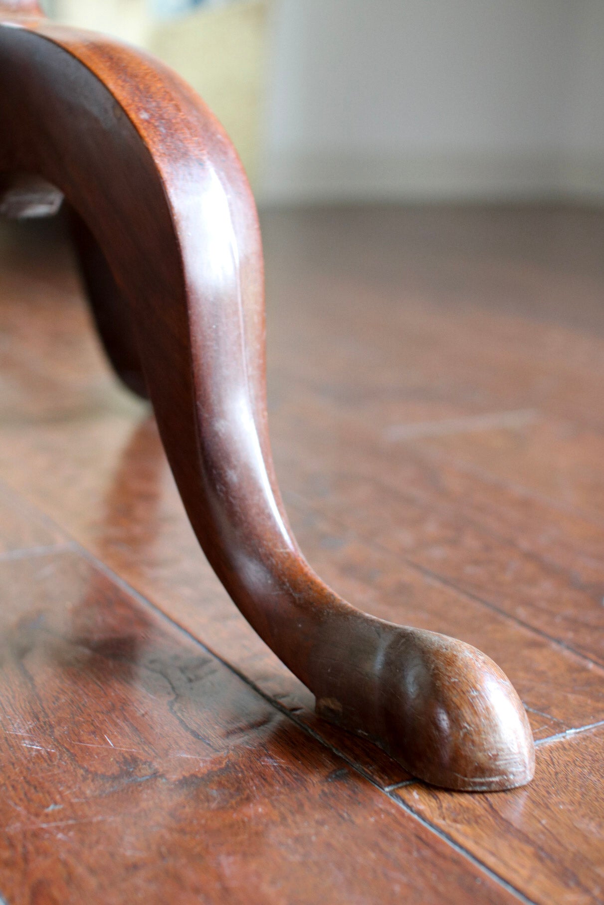 English Georgian Tilt Top Table