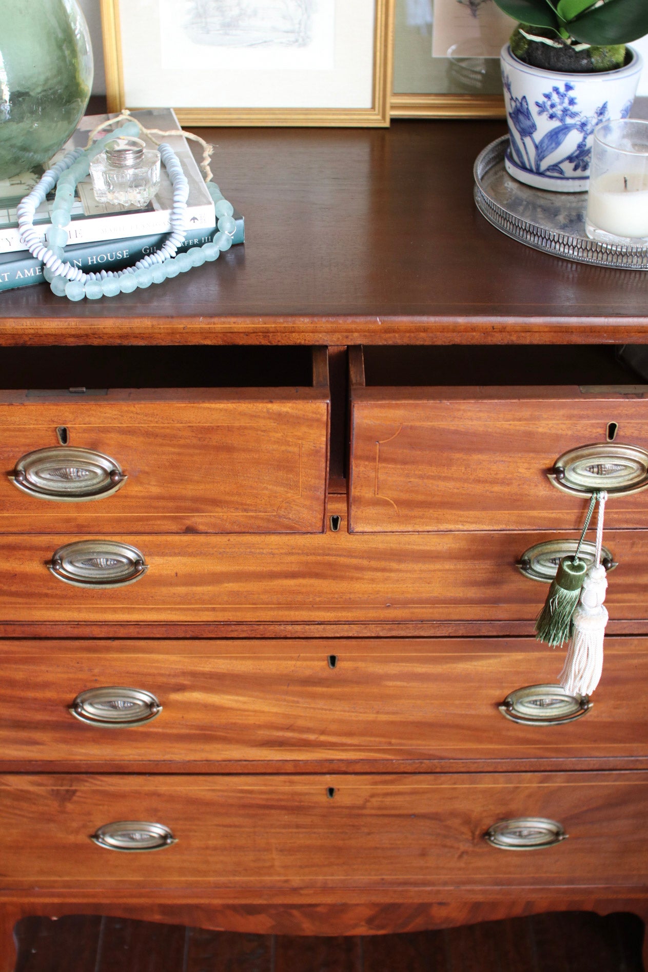 Georgian Chest with String Inlay