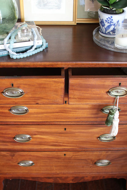 Georgian Chest with String Inlay