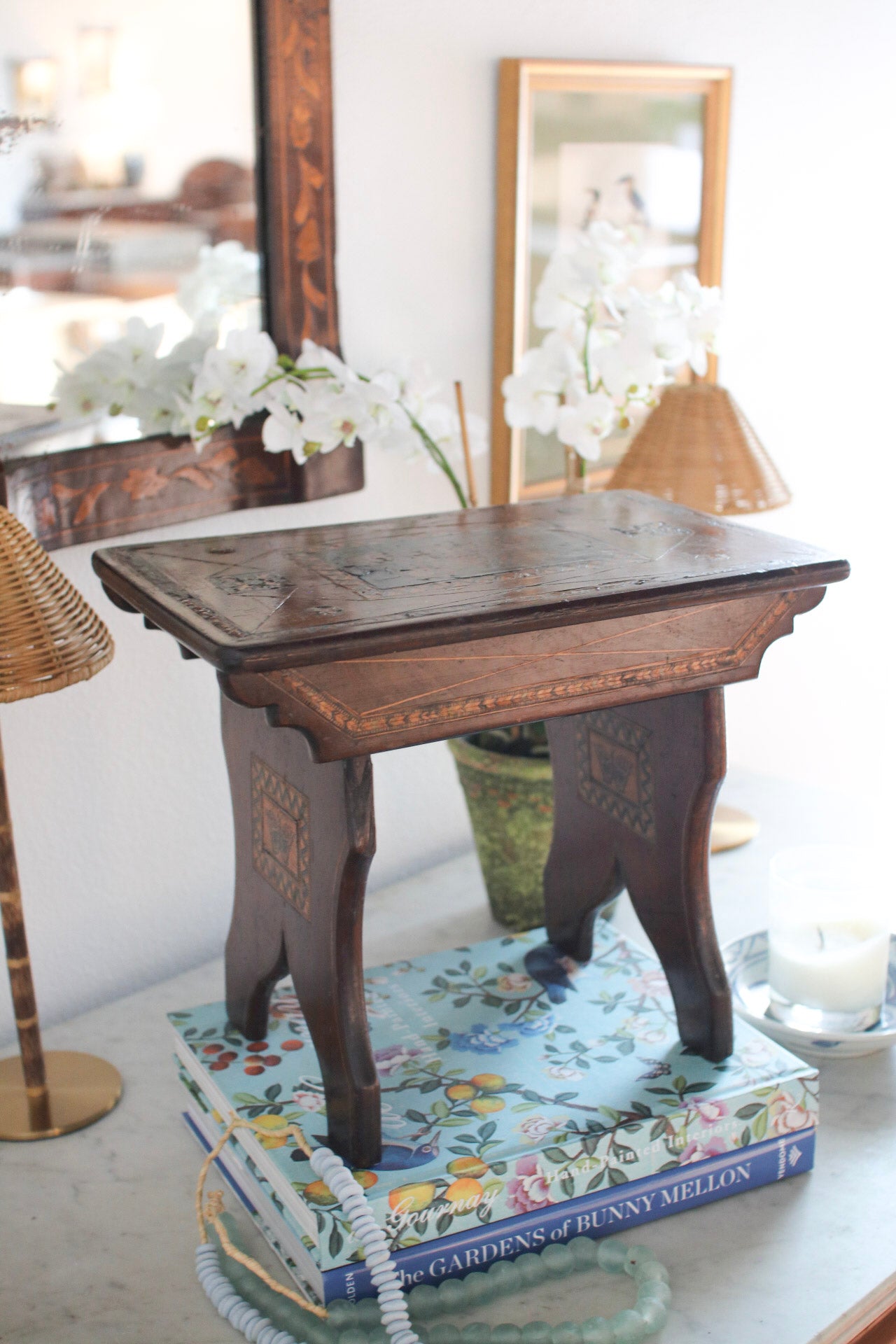Butterfly Stool
