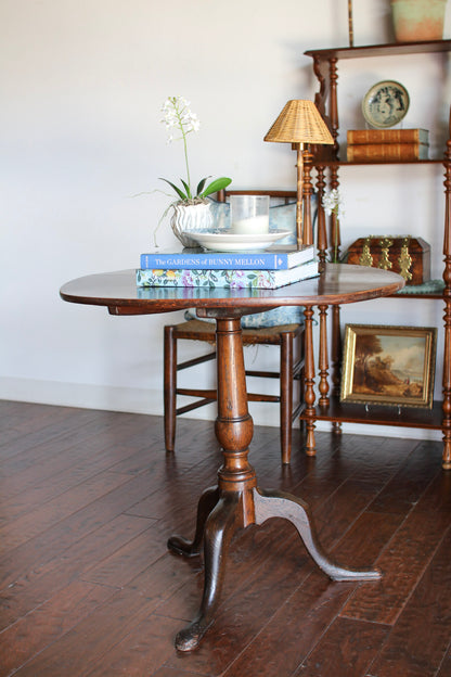 English Tripod Table: 18th Century