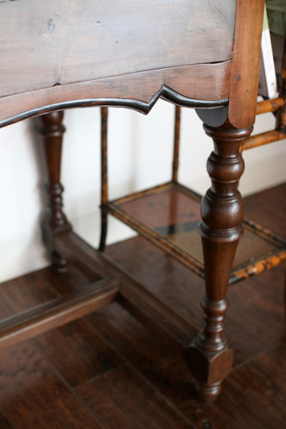 Piedmontese Writing Desk: 16th Century, Torino