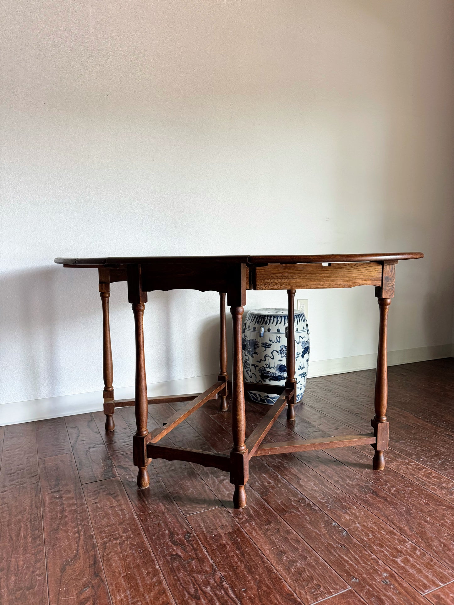English Gate Leg Drop Leaf Table