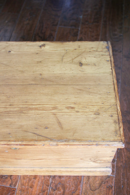 English Pine Blanket Box
