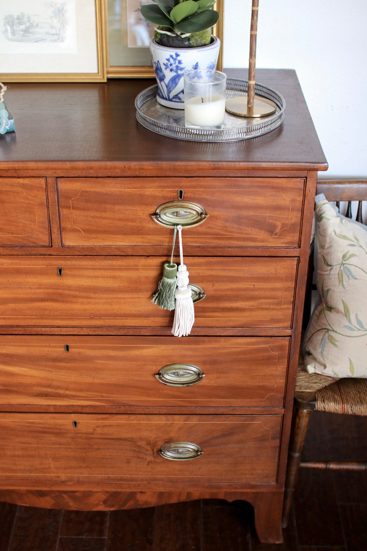 Georgian Chest with String Inlay
