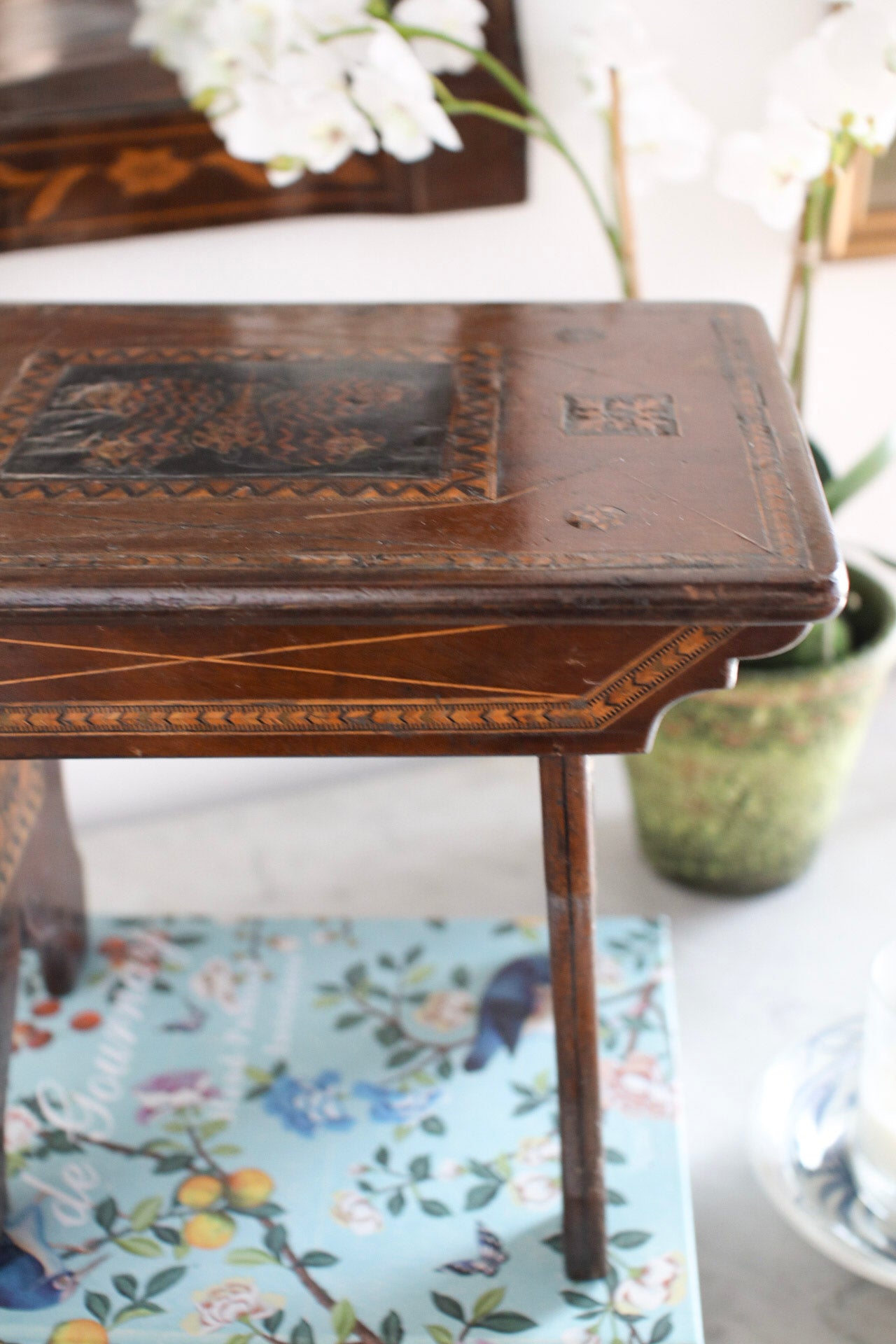 Butterfly Stool