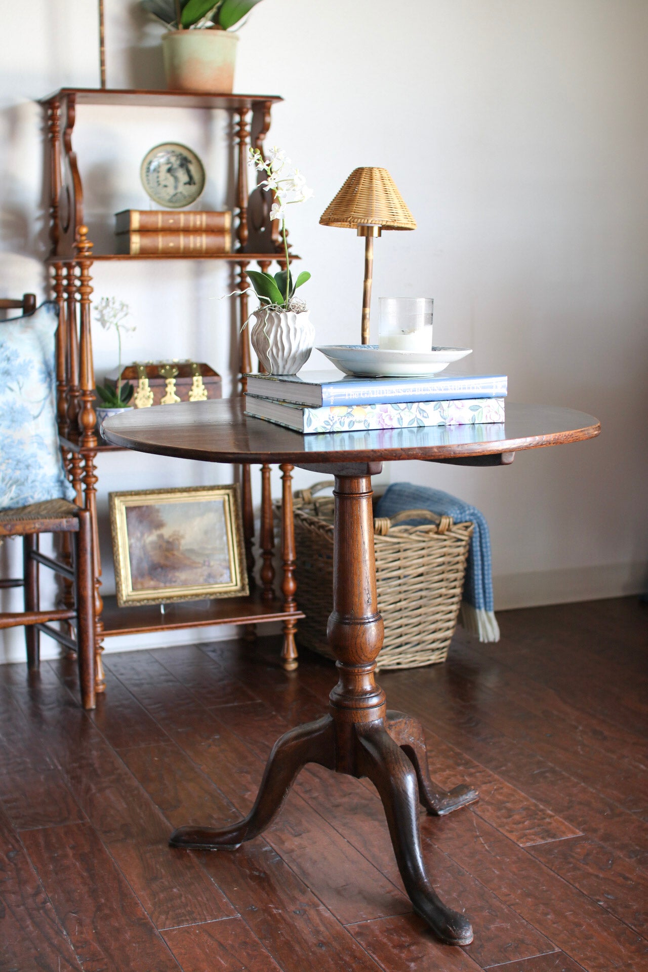 English Tripod Table: 18th Century