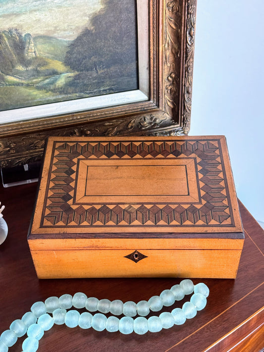 English Inlay Box