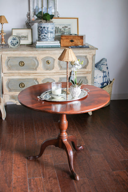 English Georgian Tilt Top Table