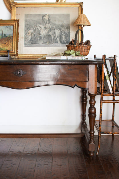Piedmontese Writing Desk: 16th Century, Torino