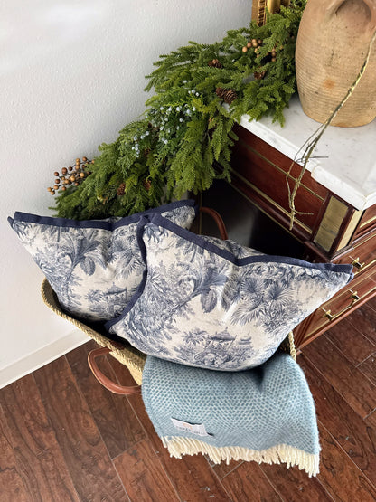 Custom Pillow: 18x18 Made in the UK Elephant Linen