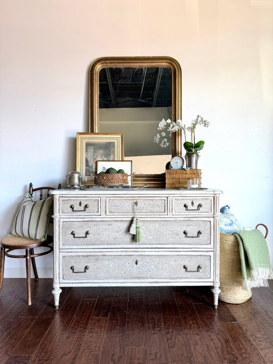 French Louis XVI Painted Commode