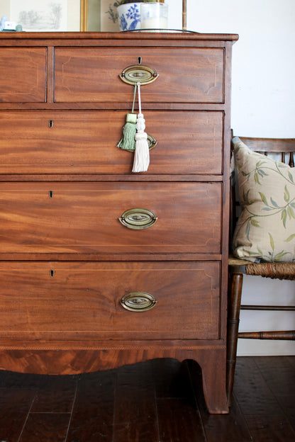 Georgian Chest with String Inlay
