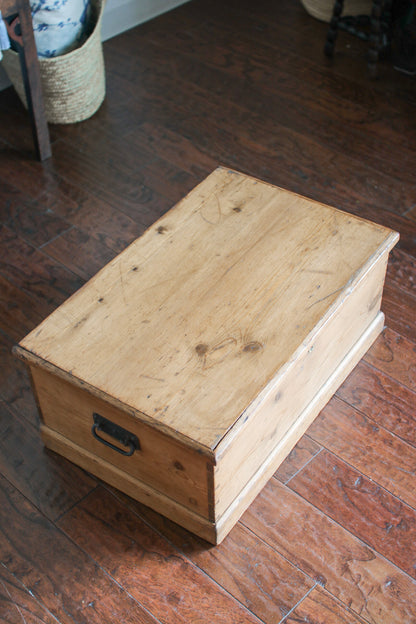English Pine Blanket Box