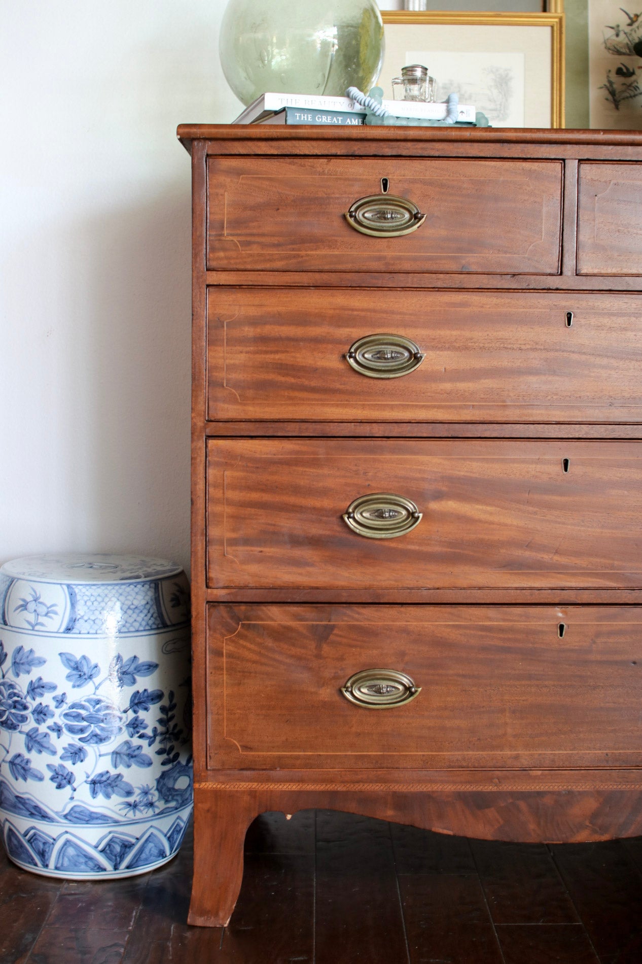 Georgian Chest with String Inlay
