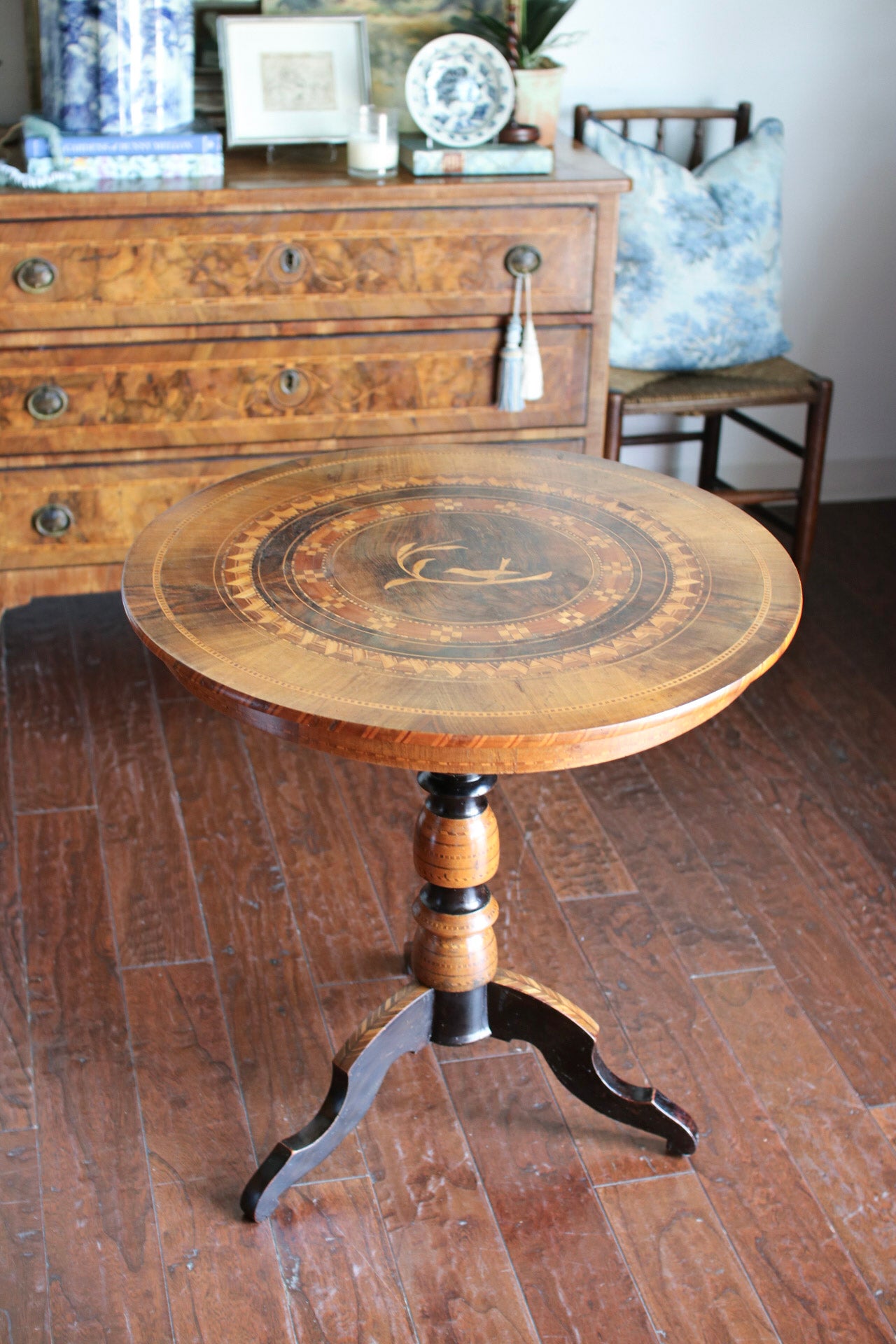 Round Italian Table with Inlay