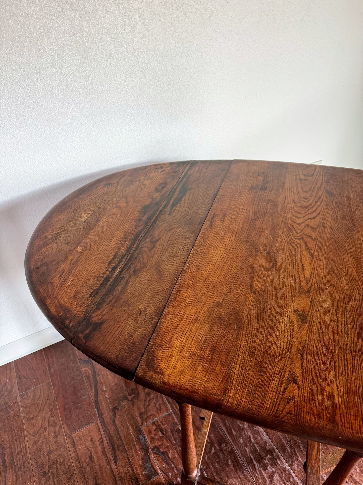 English Gate Leg Drop Leaf Table