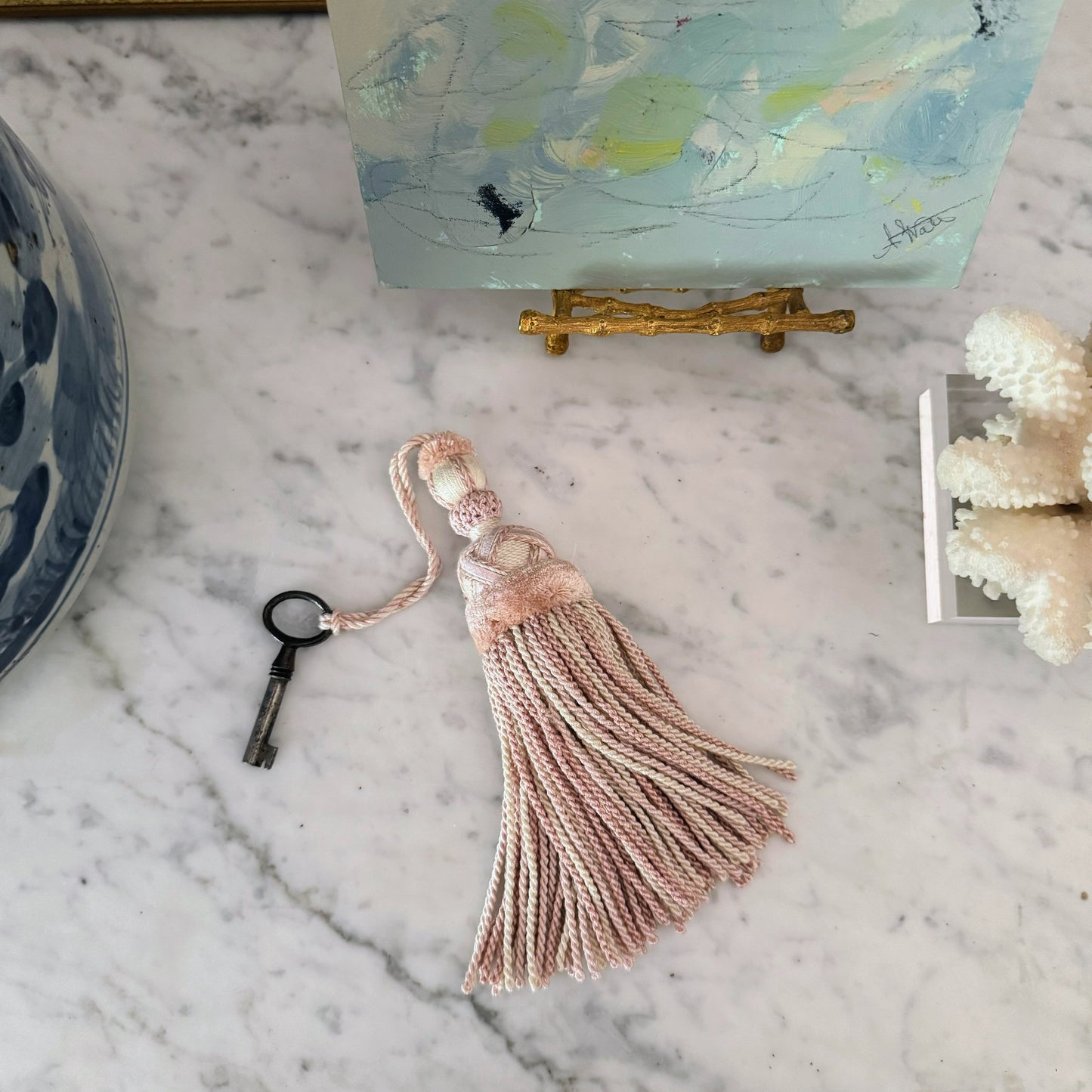 Paris Tassel in Rose