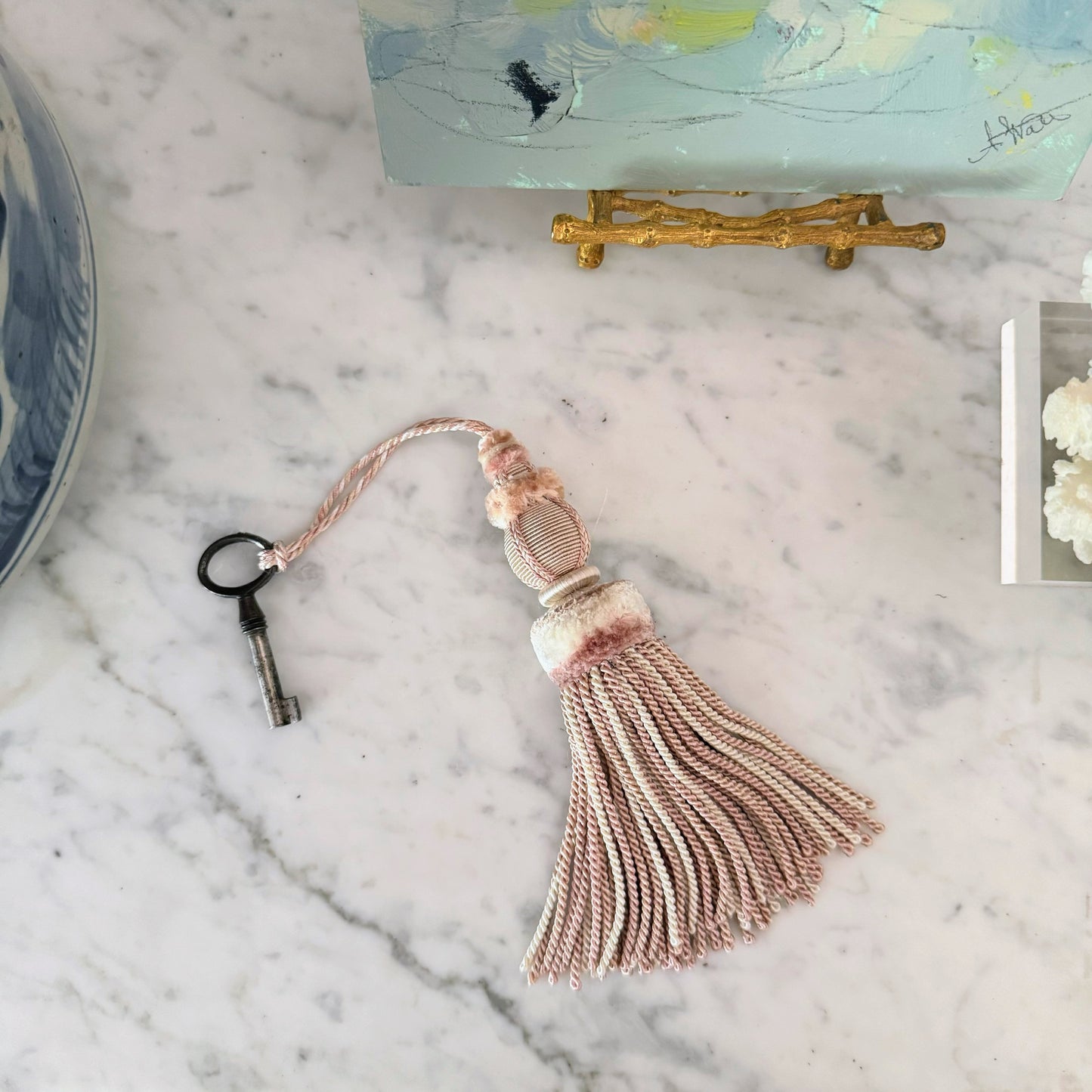 Versailles Tassel in Rose