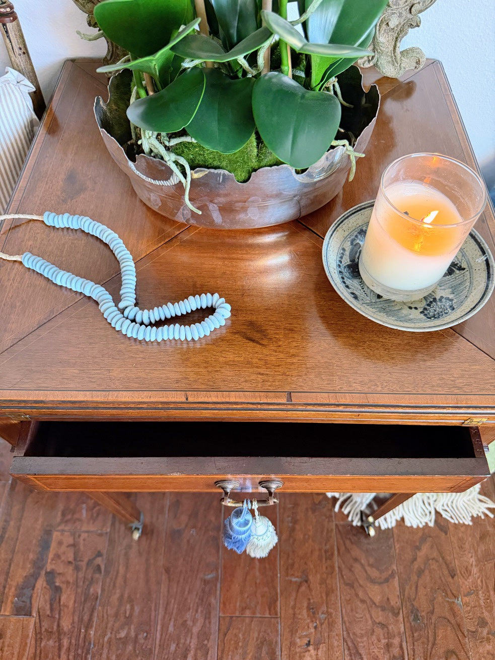 English Envelope Game Table