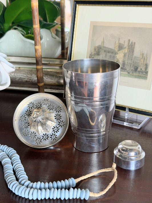 French Cocktail Shaker with Juicer